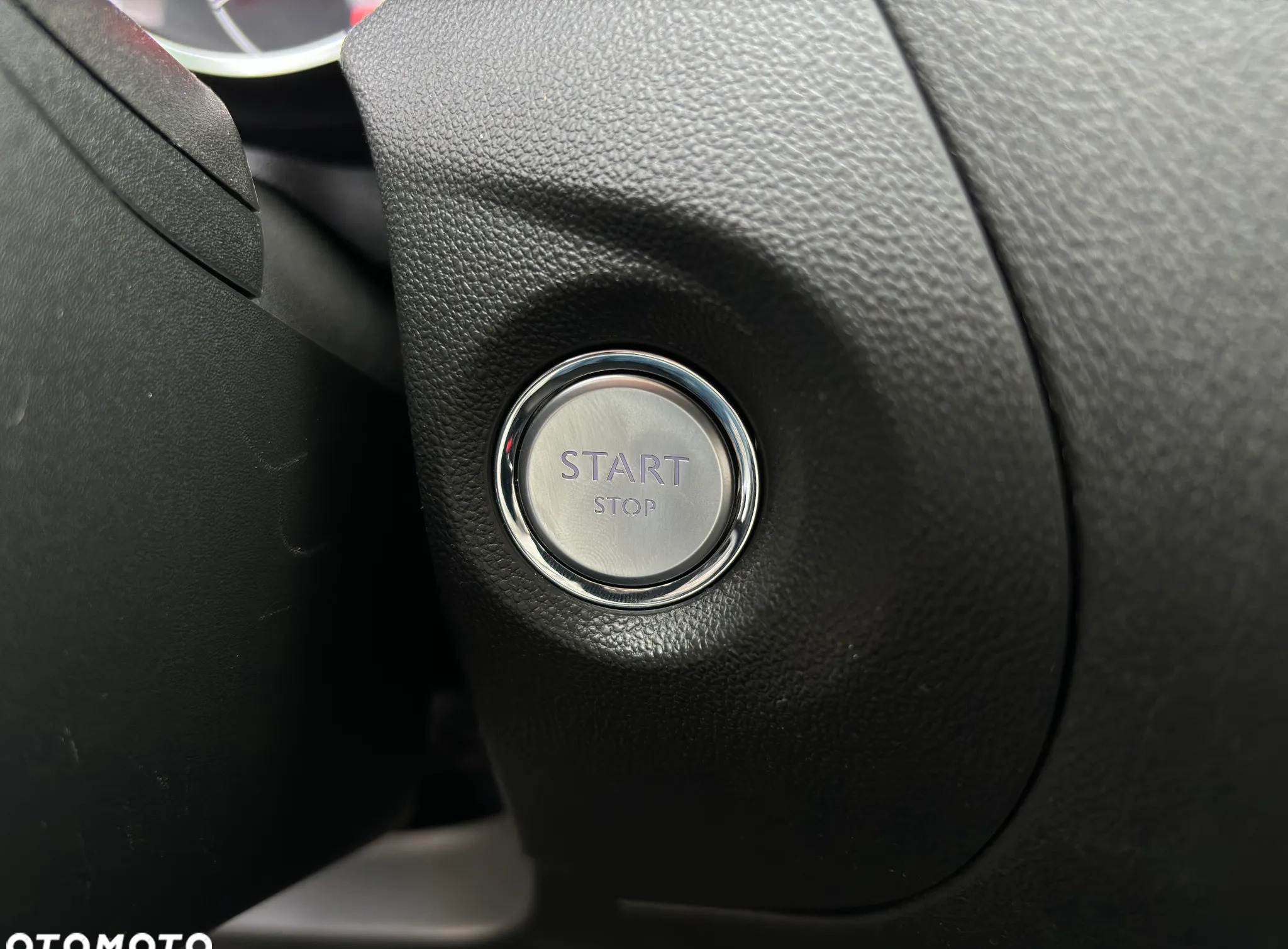Opel Grandland X cena 73900 przebieg: 67000, rok produkcji 2018 z Rzeszów małe 562